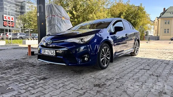 Toyota Avensis - 1