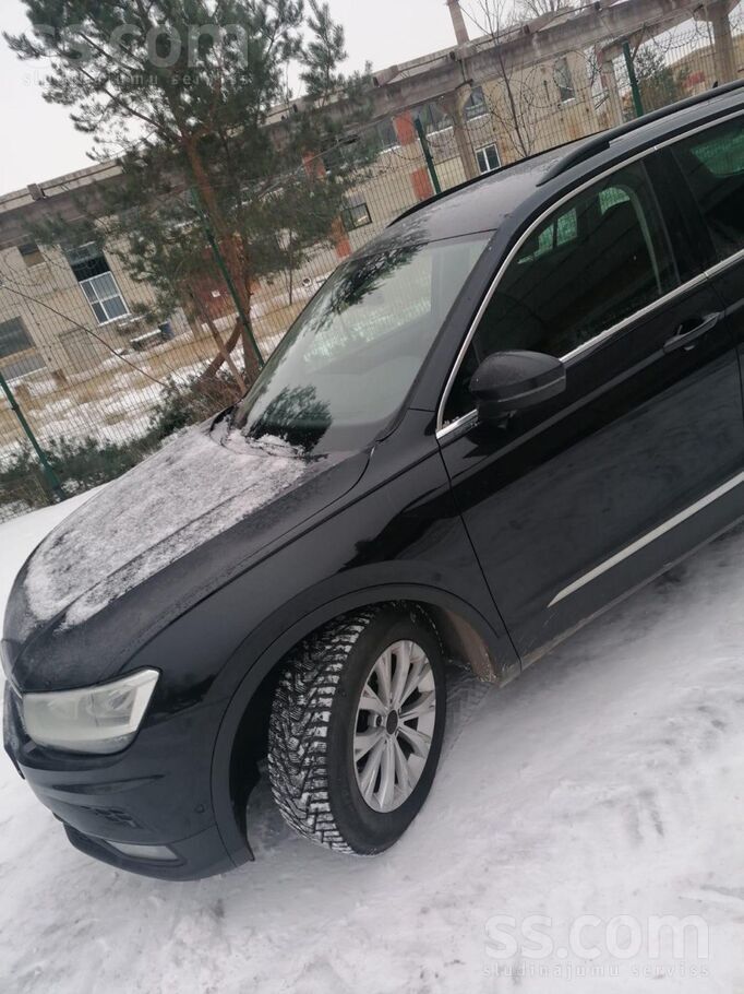 Pardodu VW Tiguan, Dsg kārba, priekšpiedziņa, kurjera auto, auto ir pirkts u