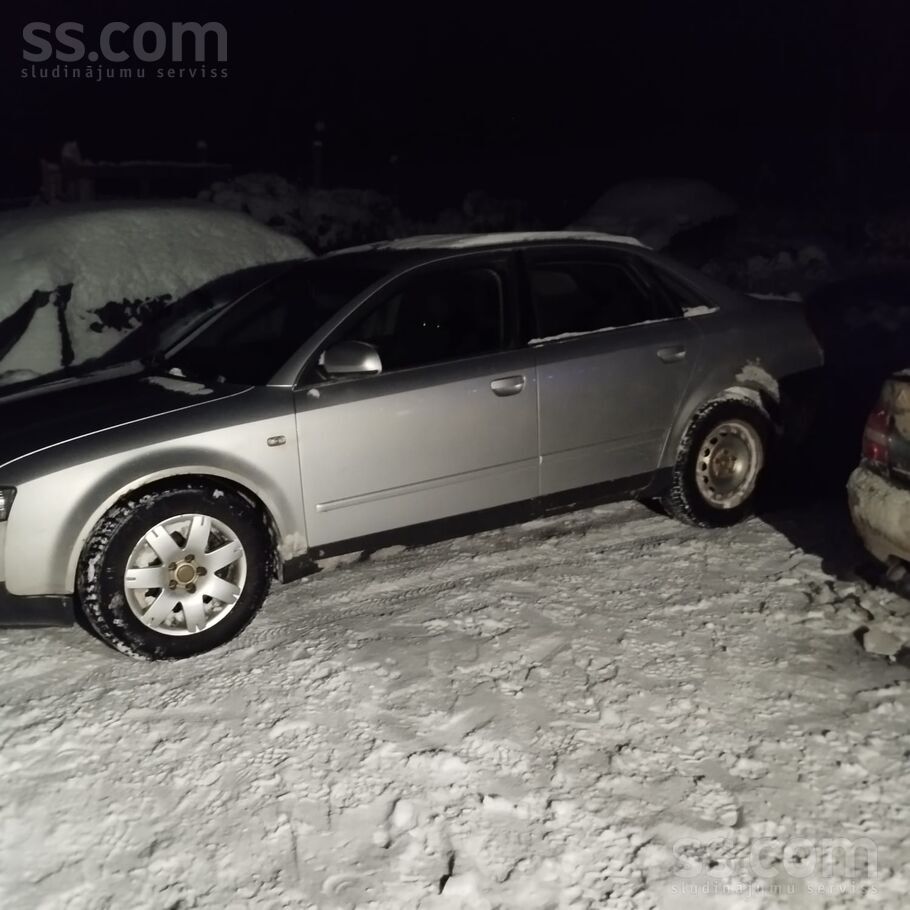 Audi Pārdodu audī, jo iegādāts cits auto ar lielaku iet