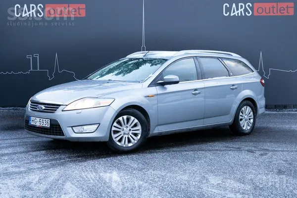 Ford Ford Mondeo ar 2.0 litru benzīnmotoru un manuālo t