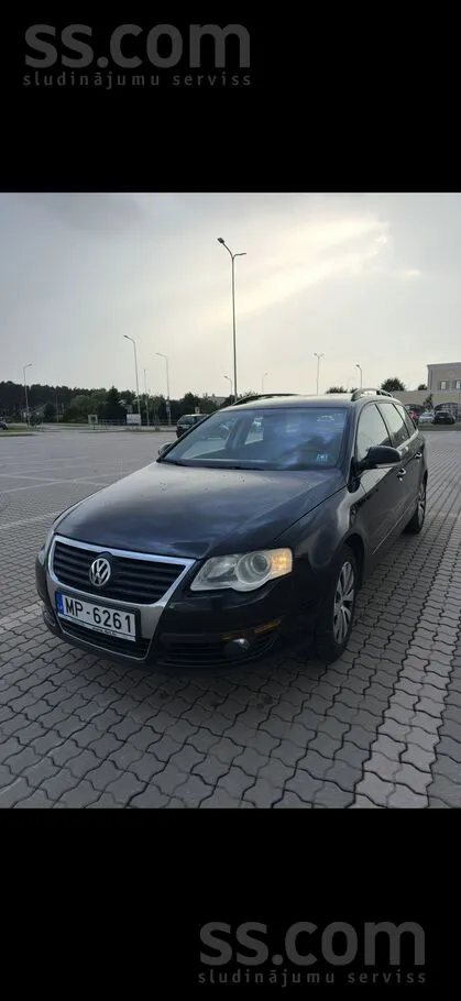 Volkswagen Passat (B5) - 1