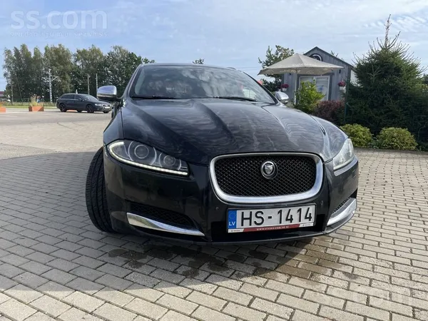 Īpašnieks pārdod savu Jaguar XF. 3.0 dīzelis, biturbo, ar lielāko iespējamo