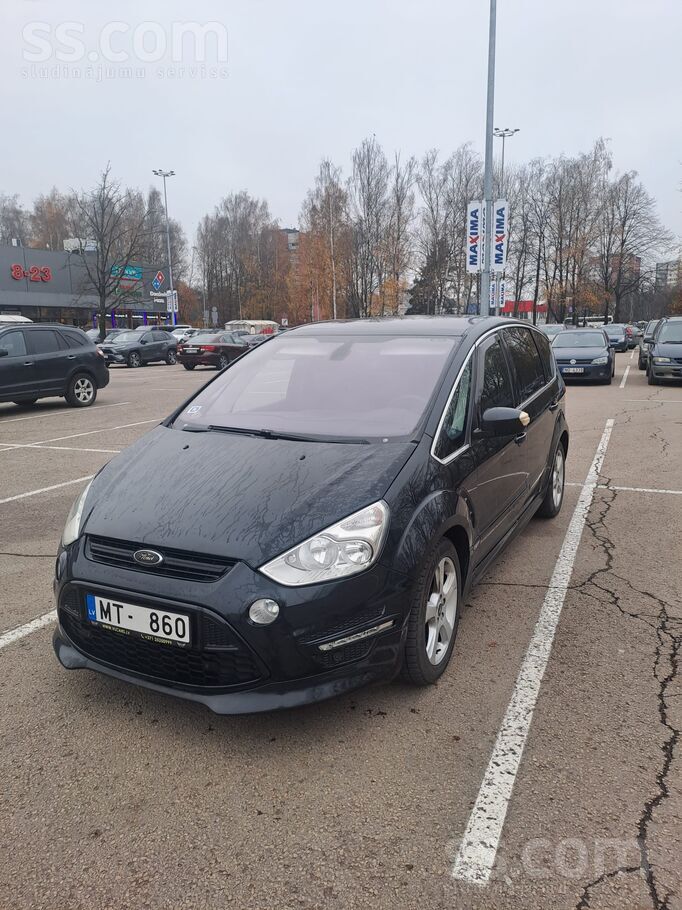 Ford Pārdod