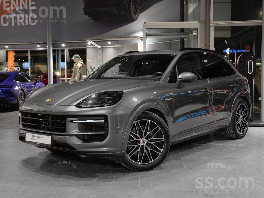 Porsche Porsche Cayenne E-Hybrid (My24) 346kW / 470hp