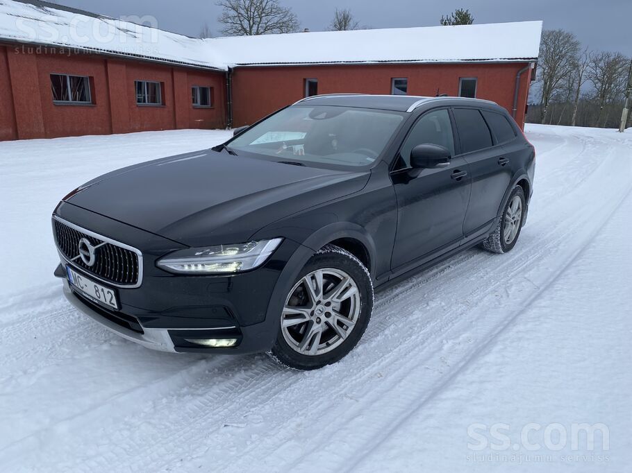Pārdodas Volvo V90 Cross Country D4 Awd Polestar. 147Kw 200z 2018 gads Pilnp