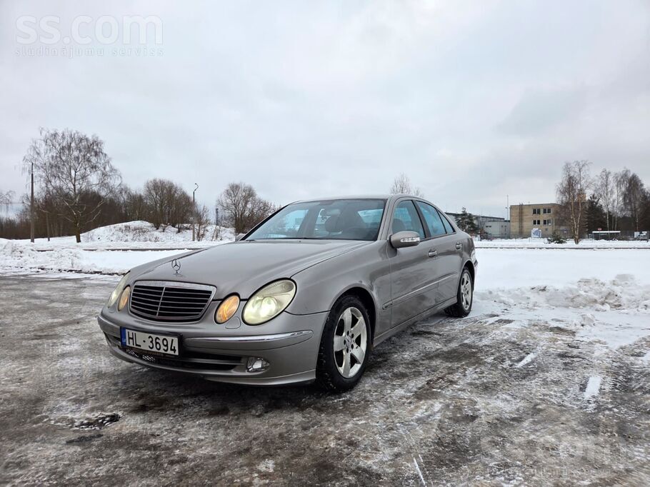 Mercedes E270 W211 (130Kw) Avantgarde ar manuālo kārbu. Mašīna tīri labā viz