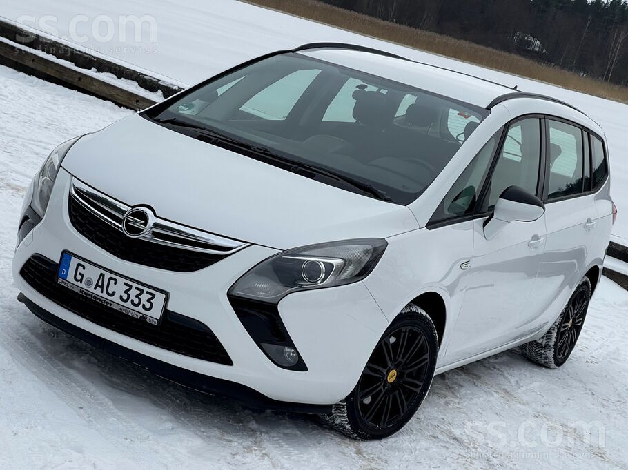 Opel Pardodu Opel Zafira 2.0 D 121 kw . Automašīna tikk