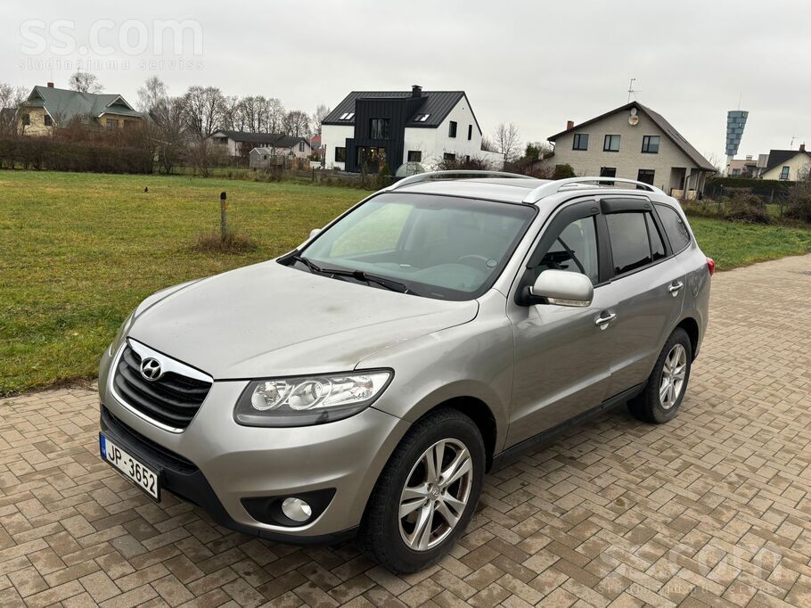 Hyundai Pārdodu Hyundai Santa Fe 2010. gada (2.2 dīzelis)