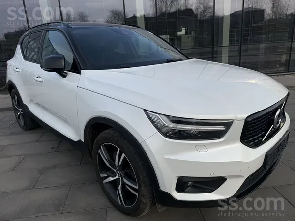 Volvo Volvo Xc40 1.5 T5 TE Phev R-Design Dct Stock