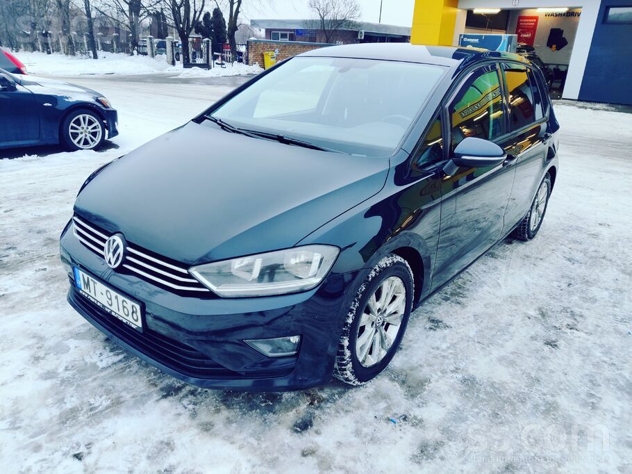 Pārdodu VW Golf Sportvan 1.6 Tdi 81kw ar automātisko ātrumkārbu. Pirmā reģis