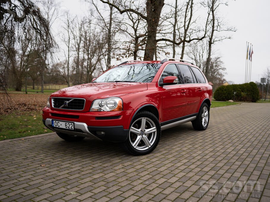 Volvo Pārdod labi uzturētu volvo xc90 R-design, sīkāka i