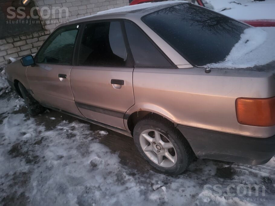 Audi Pārdod auto