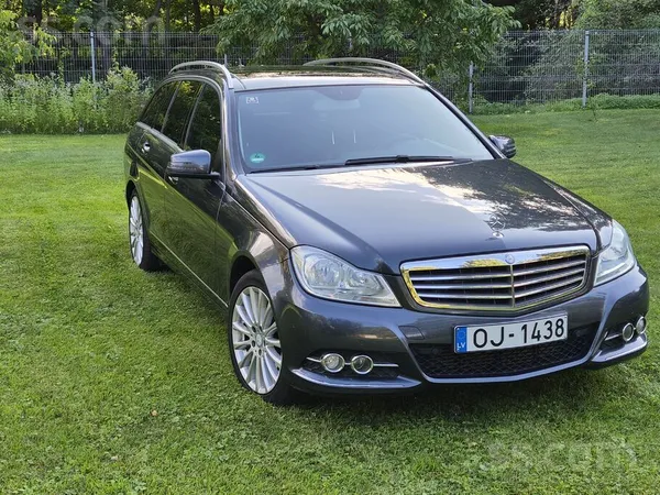 Mercedes Pārdodu Mercedes benz c350 cdi 265hp. Jaudīgākā dz
