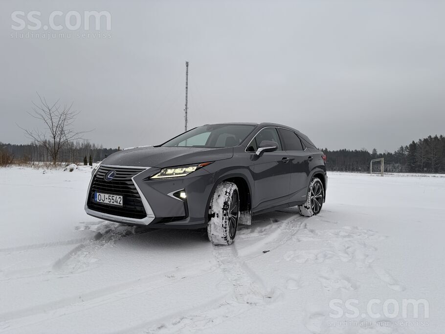 Lexus RX 450H
Auto iegādāts Vācijā jauns un visu šo laiku viens īpašnieks.