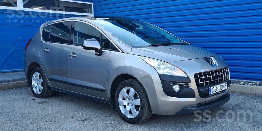 Pārdodu Peugeot 3008.
1.6 Hdi
Manuāla pārnesumkārba, 6.ātrumi
Kruizkont