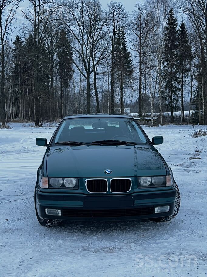 BMW Tirgo ievestu BMW e36. Stāvoklis kā jaunam auto. N