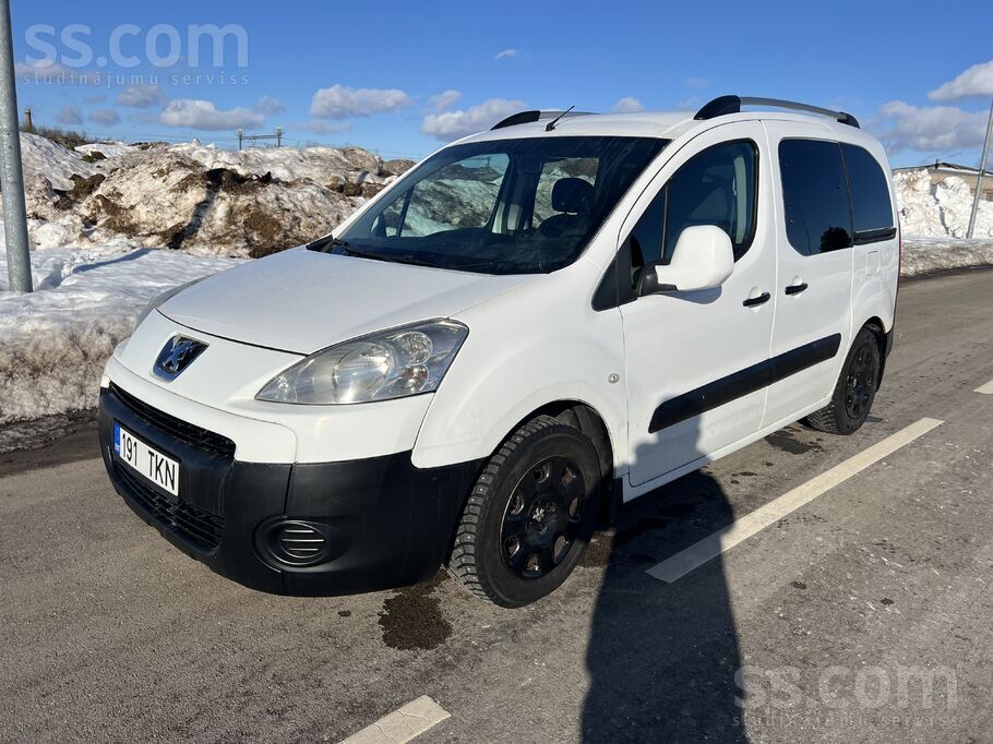 Peugeot Partner 2011 1.6Hdi 68kw
2600e