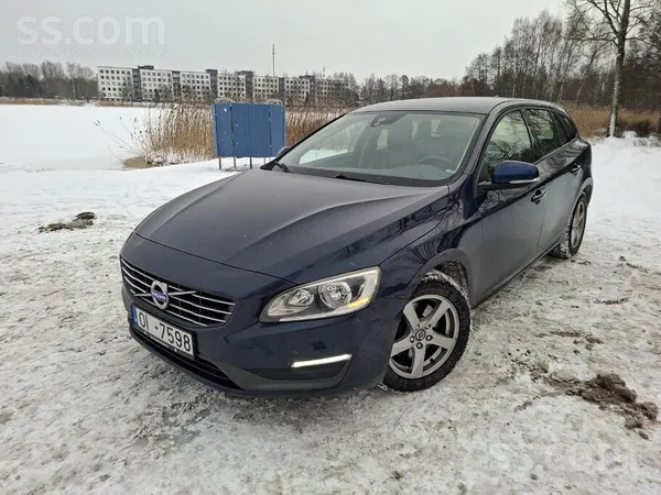 Teicamā stāvokli. Volvo V60 2015 2, 0D3 5cilindru labākais volvo dzinējs, Ād