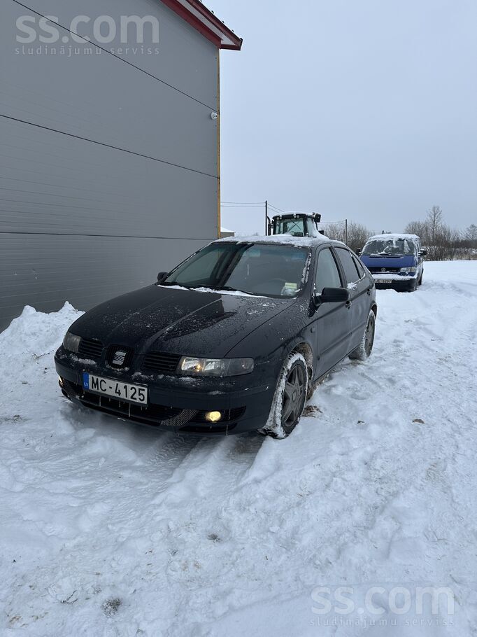 Seat Seat Leon 1.9tdi 81kw. Автомобиль в хорошем состоя
