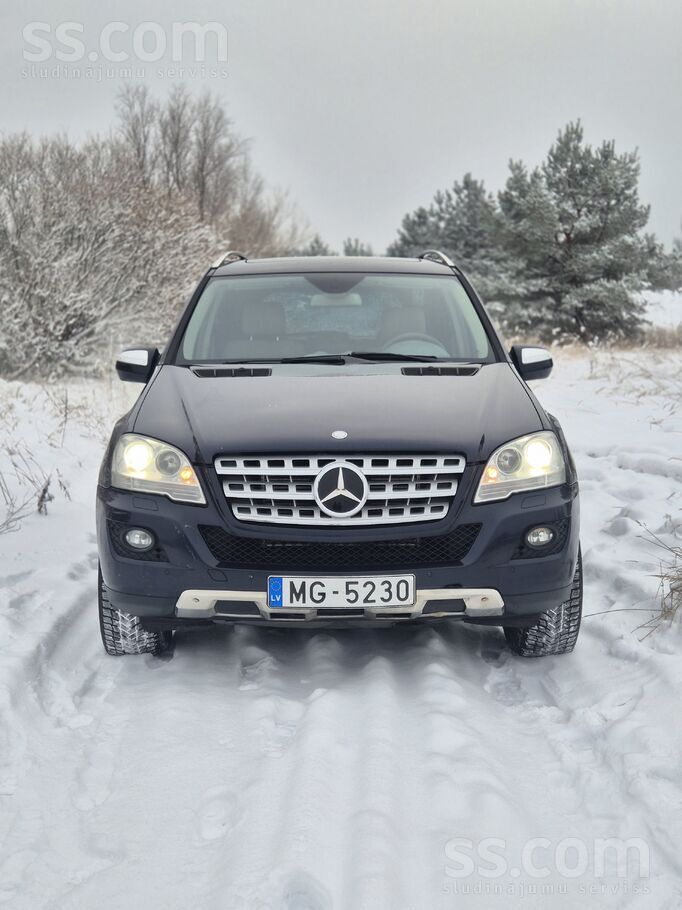 Mercedes Ml420, 225kW, 4.0 dīzelis. Auto labā tehniskā stāv
