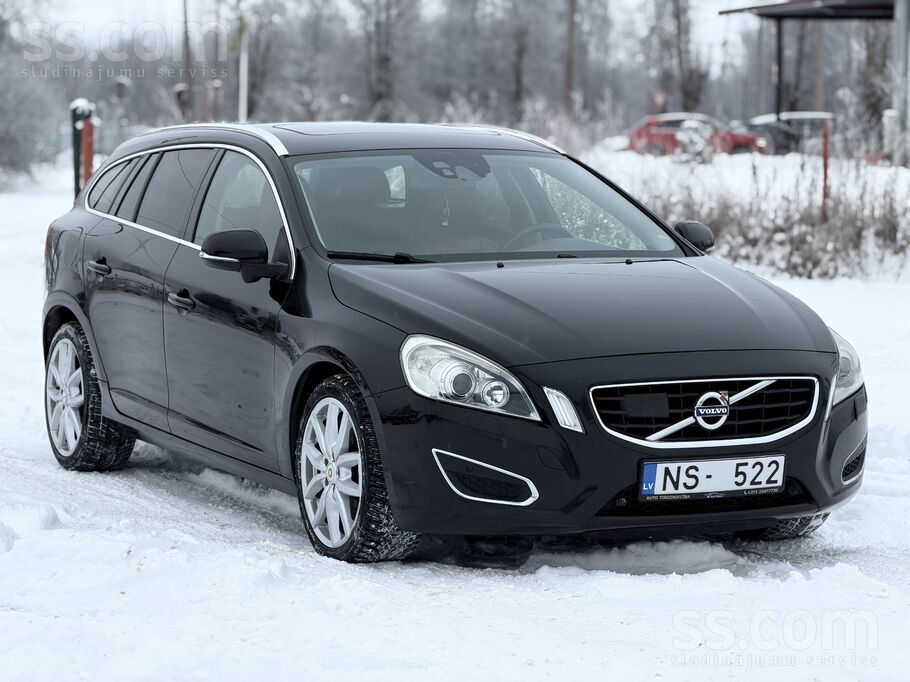 Volvo Volvo V60 2.4 D5 Awd, automāts, 2012. Gada. Automa