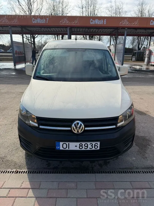 Volkswagen Машина в отличном состоянии, вложений не требует. 