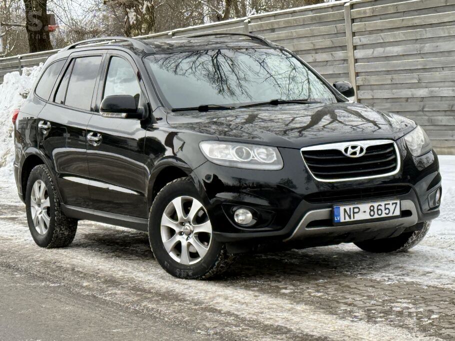 Hyundai Pardodu Hyundai Santa FE. 2.2 turbo dizelis 145kw.