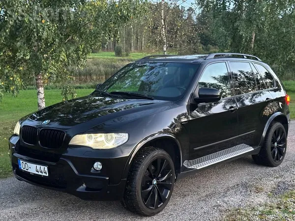 BMW Pārdodu BMW X5 E70 3.0d (M57 - 173 kW) . Facelift 