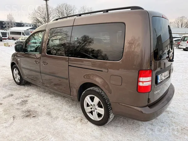 Volkswagen Jauna skate. VW Caddy maxi automāts 7 vietīgs