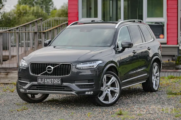 Volvo XC 90 - 1