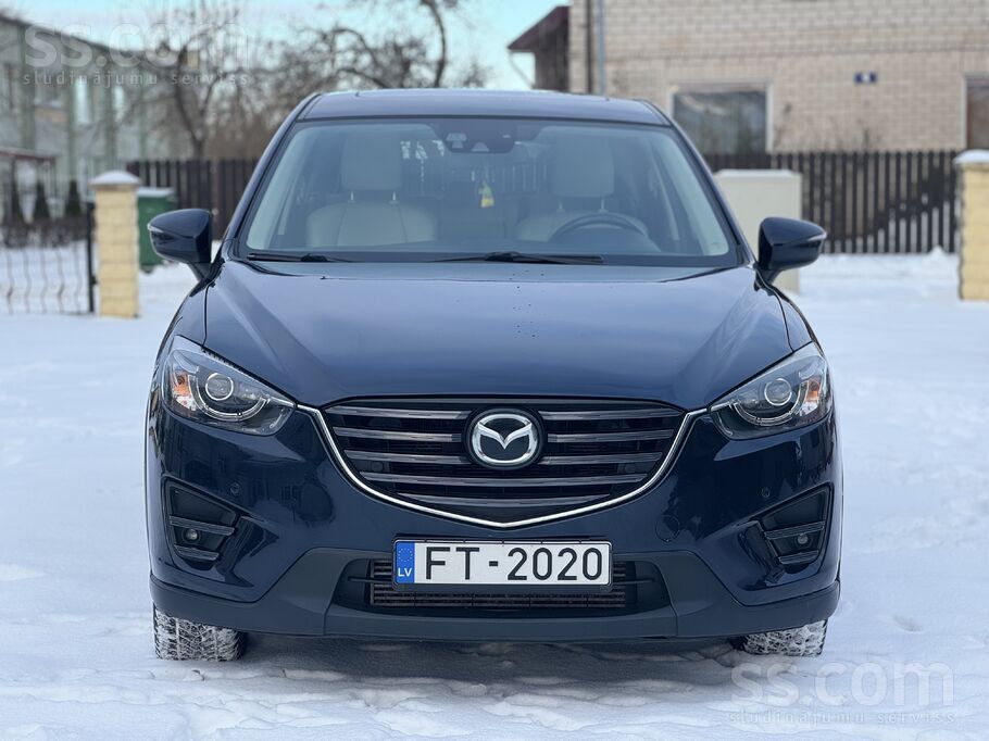 Pārdodu Mazda Cx5 2.2 d. 2016 gada, pilnākā komplektācija.
Tikko izieta