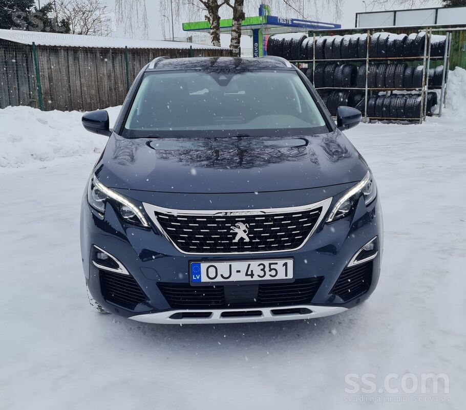 Skaists auto tiko ievests no Francijas. Peugeot 5008 1, 2 benzīns ar 96kw.
