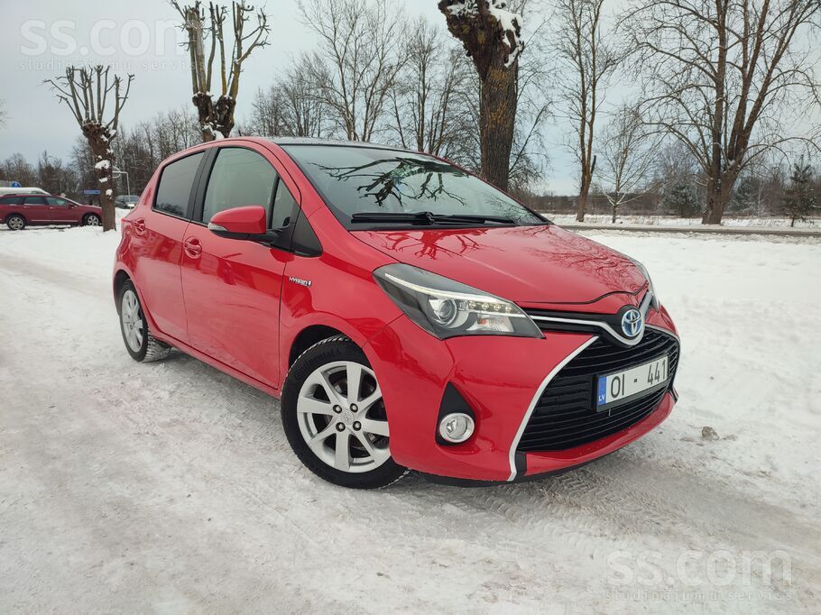 Toyota Toyota Yaris Hybrids. 