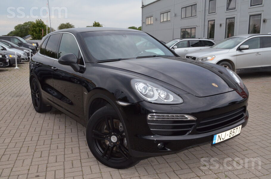 Porsche Cayenne 3.0 L Dīzelis , 180 kW, 01.2012. g. 283 326 km
Tikko veikta