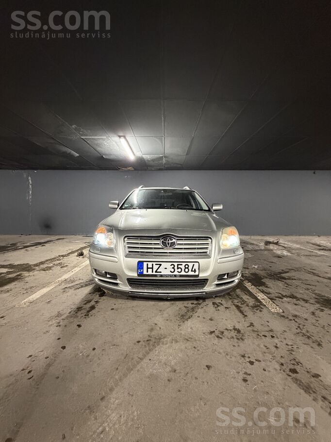 Toyota Pārdodu Toyota Avensis 2005. gads