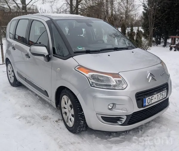 Citroen Pārdodam ļoti labā tehniskāun vizuālā kārtībā Citr