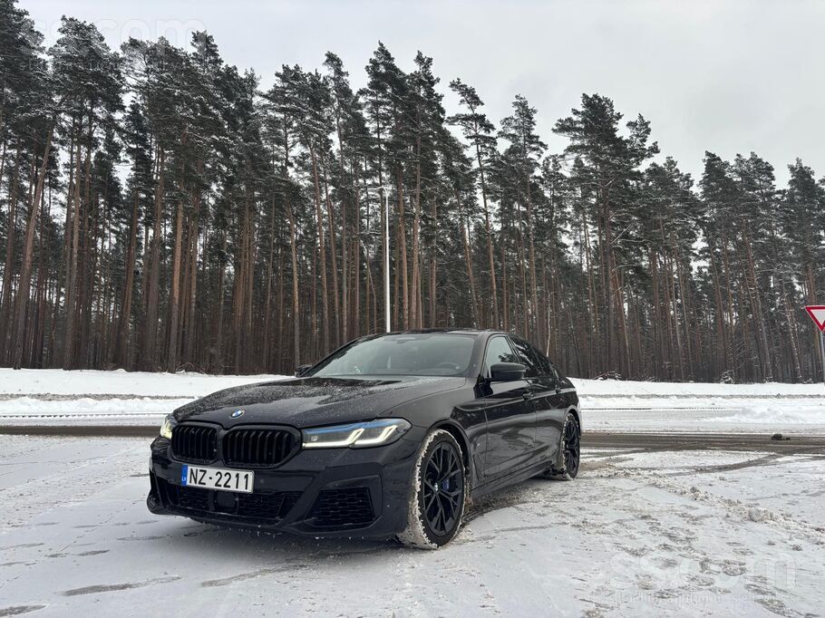 BMW M550i xdrive, 4.4 benzīns 390kw/530zs V8(8 cilindri) Twinpower Turbo ar