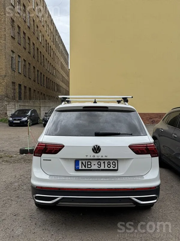 Volkswagen 2022.gada Tiguan Allspace Ellegance komplektācija,
