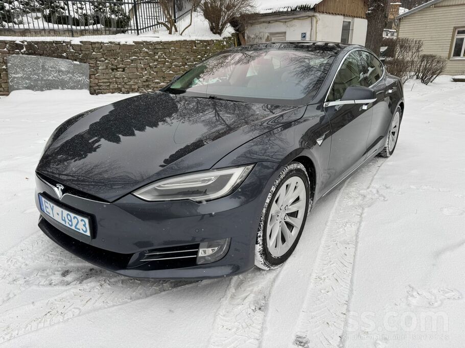 Facelift Model S 75D Dual Motor
Pirmā reģistrācija 18.12.2017 
Bezmaksas internets