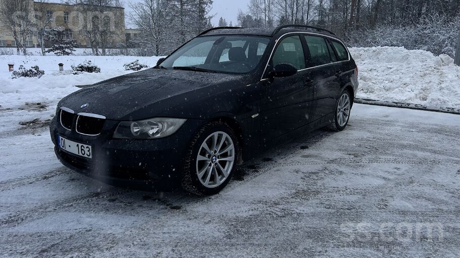 BMW Tikai no Vācijas BMW 330xd 170kw. Automašina ir la