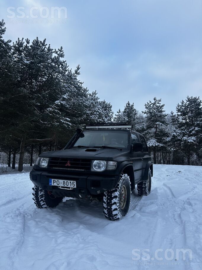 Mitsubishi Mitsubishi Pajero – sagatavots bezceļiem