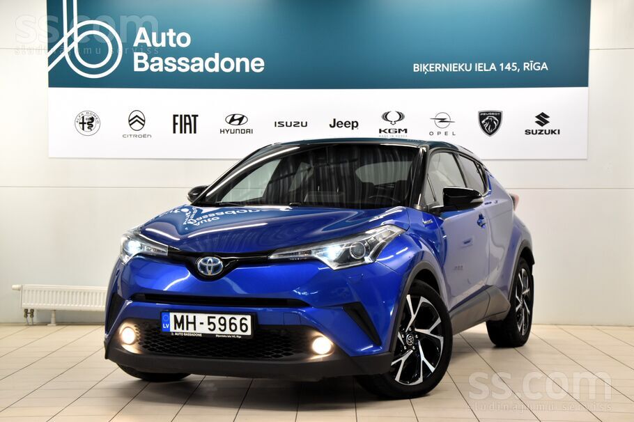 Toyota Chr Style Hybrid, 122 ZS (90 kW) Benzīna Hibrīda dzinējs, Style aprīk