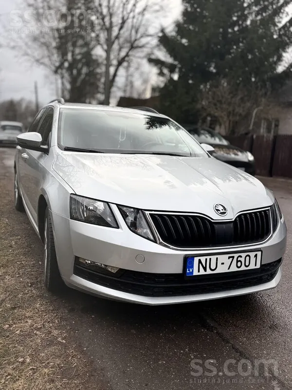 Skoda Automāts, ideāls stāvoklis;