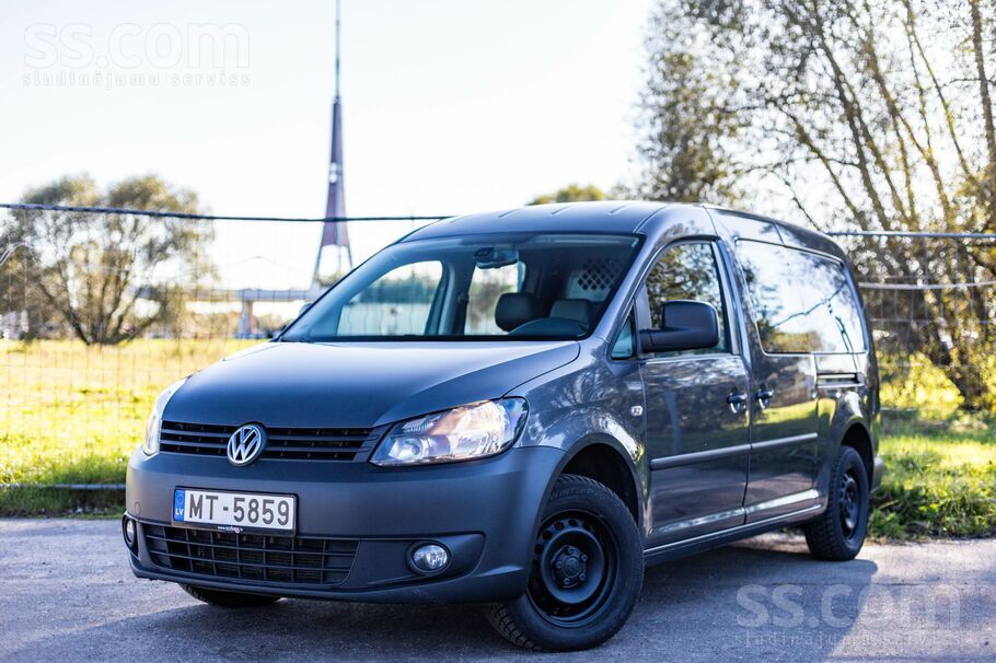 VW Caddy garā bāze ar 5 sēdvietām un kravas telpu, 1.6 Tdi dīzeļdzinēju un a