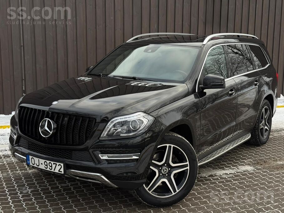 Pārdod Mercedes Gl350 , 3.0 Dīzelis , Automātiskā ātrumkārba , 4Matic. 

-