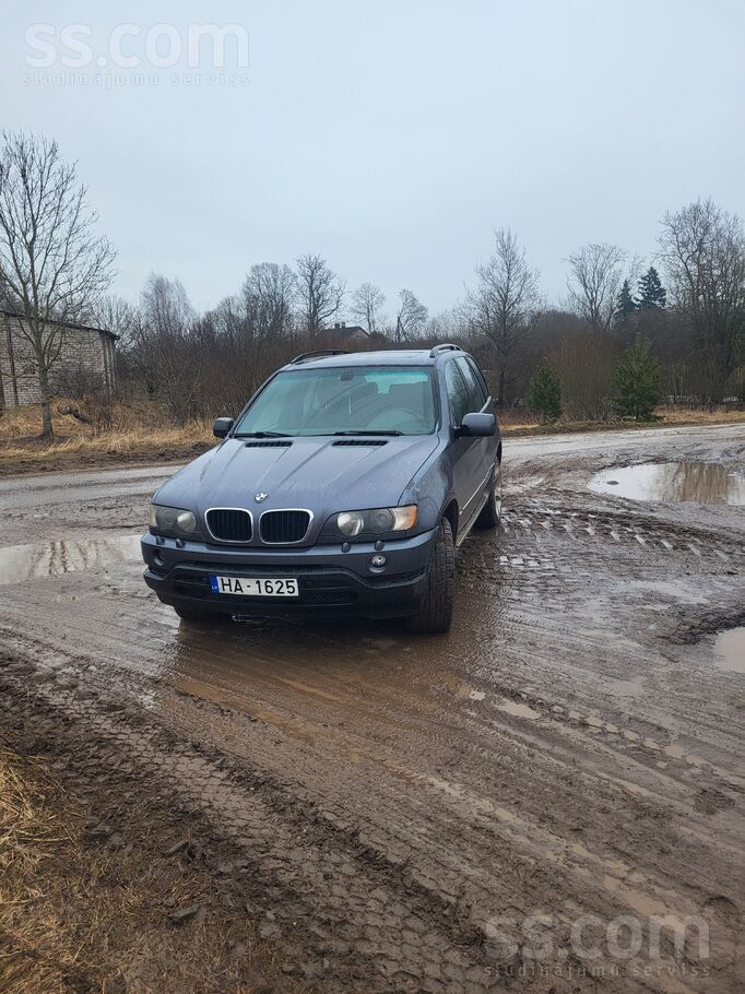 BMW Lec, rūc, brauc, bremze, silda un dzesē. Jauns akb