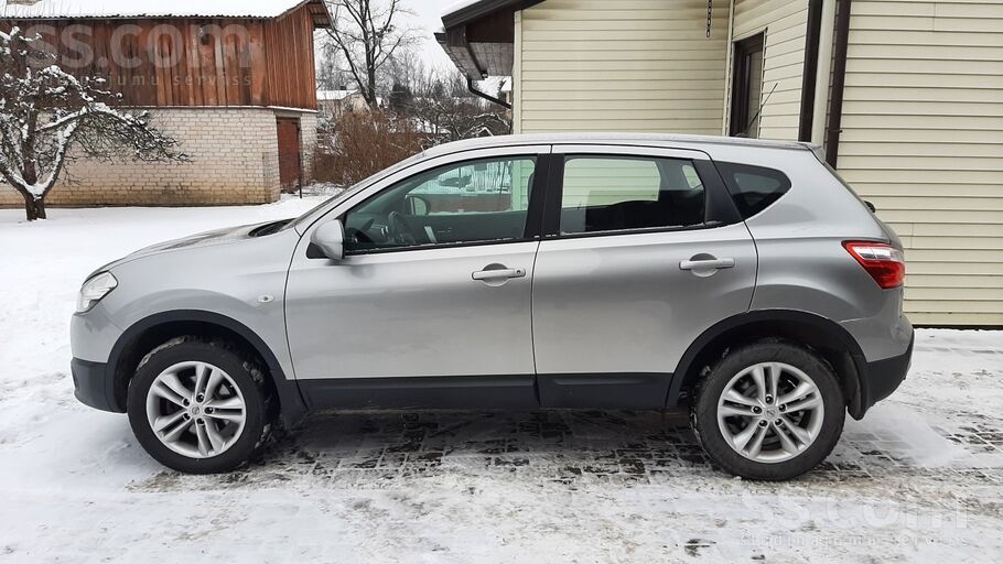 Pārdod “Nissan Qashqai” 2012 gads, KW 96, motora tilpums 1, 6 dīzelis. 
Pie