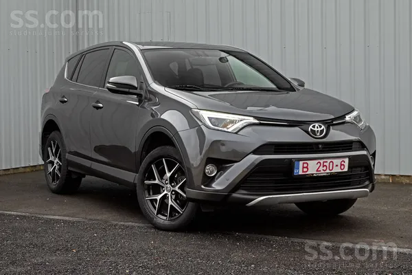Toyota 2.0D4D. Atvedām no Beļģijas. Ziemas ceļi nav brauk