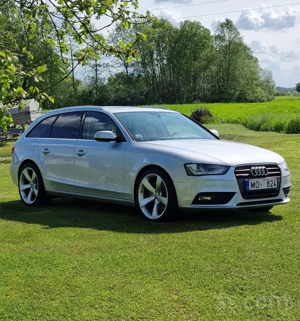 Audi Audi A4 B8.5 ļoti labā stāvoklī. 