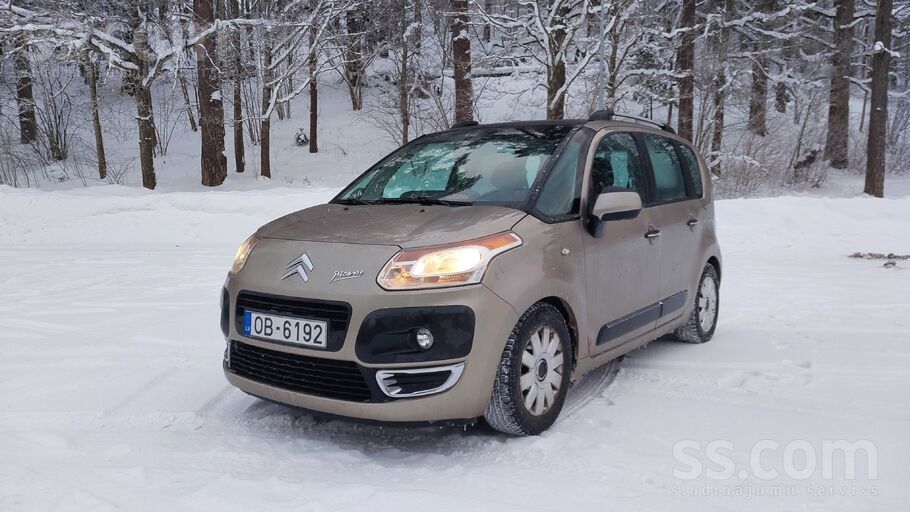 Citroen Pardod Citroen C3 Picasso. 2010.gada. 1.6 dizelis(